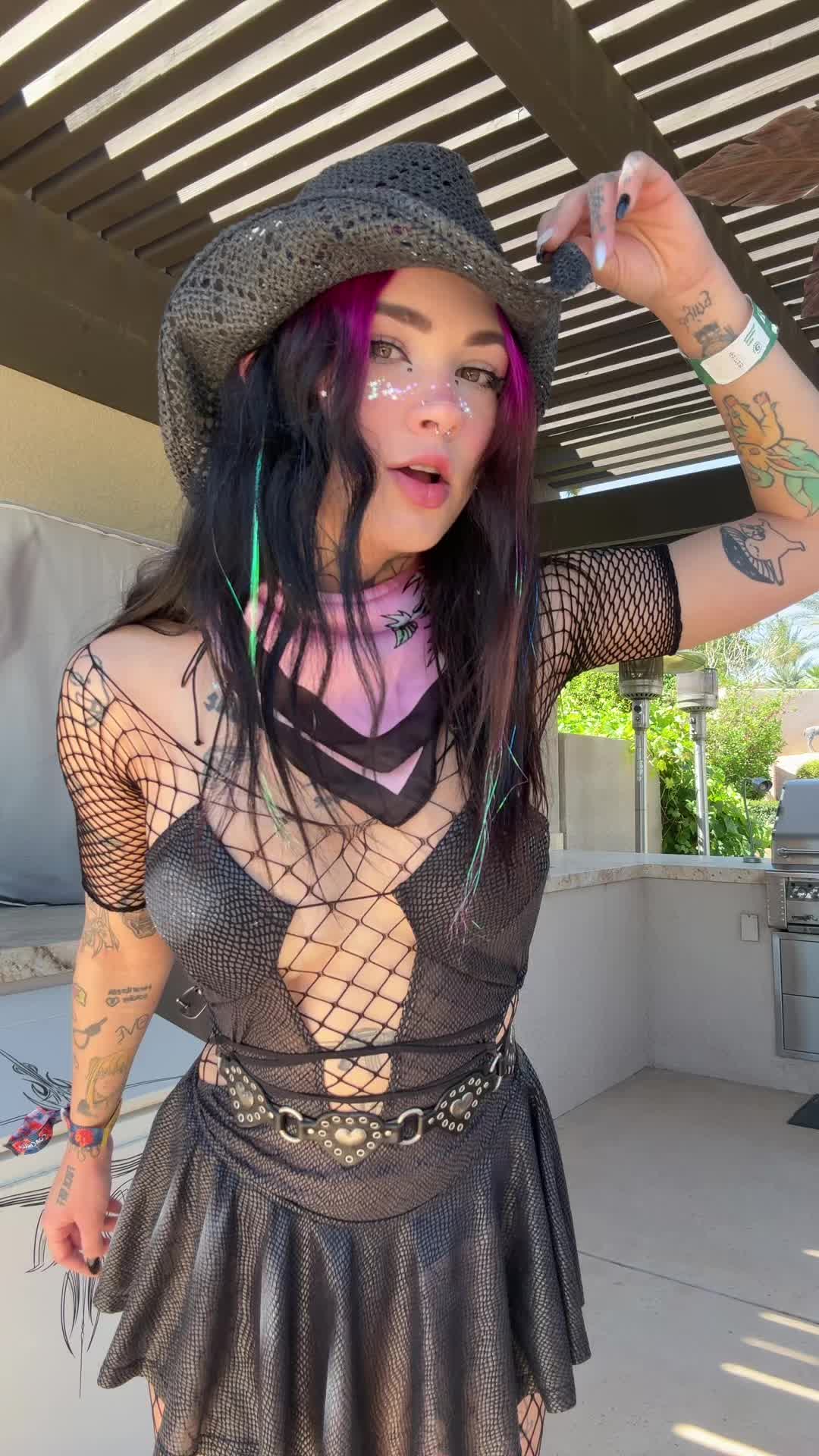 @Queenoftheblack