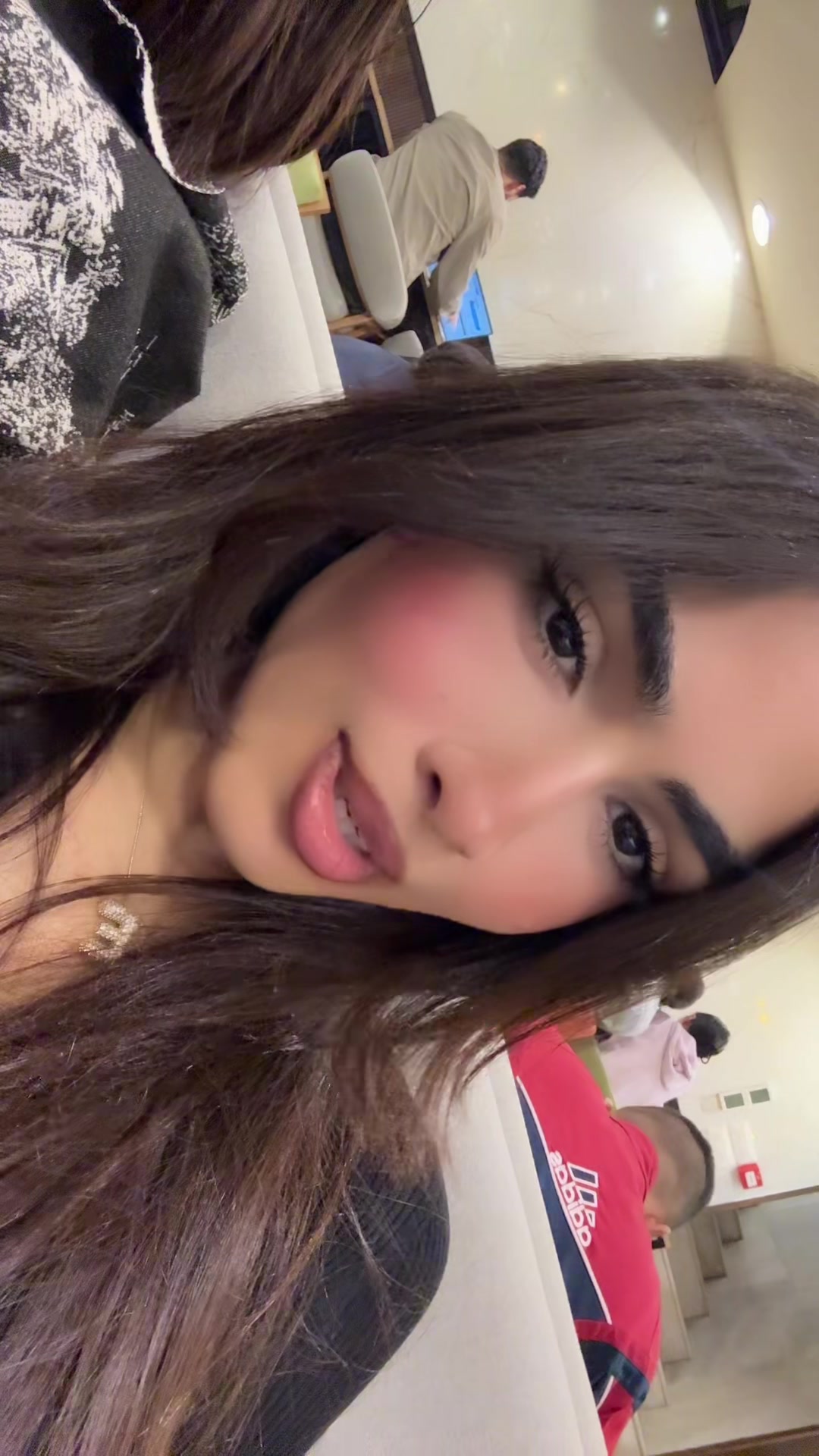 @Rosa 🦋