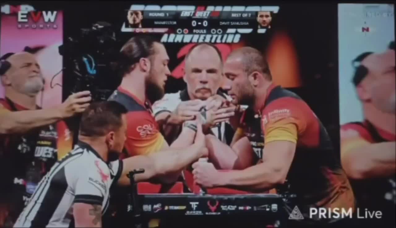 @Iron wrestling