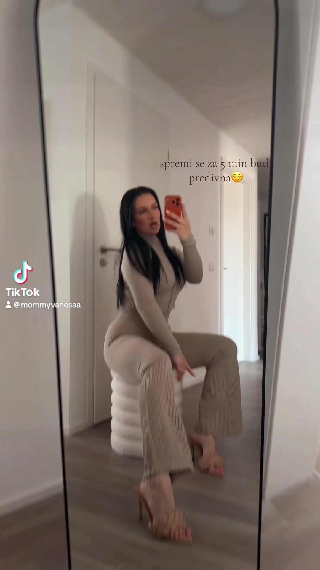 @mommyvanesaa