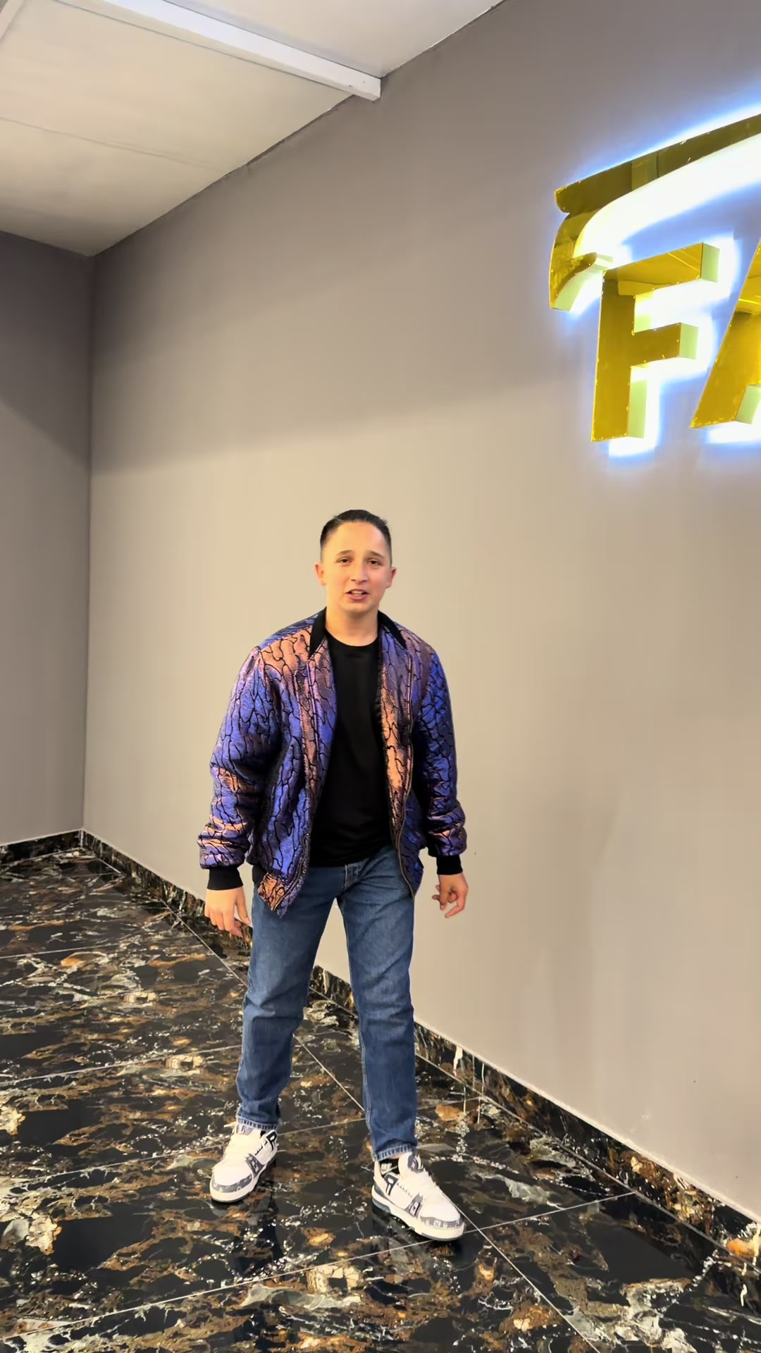 @autofazlia