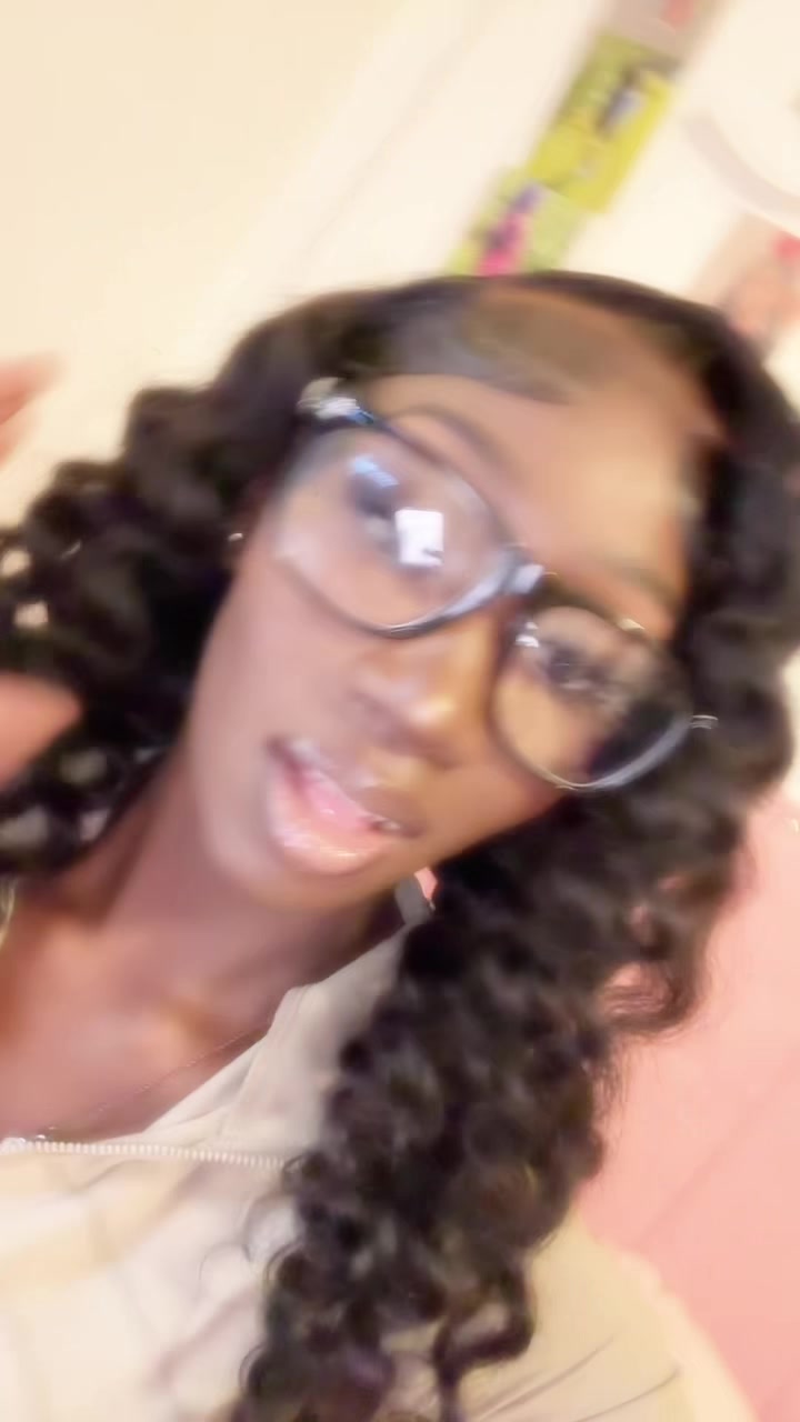 @LAYNICOLEE🫧⭐️🪷🎀💐