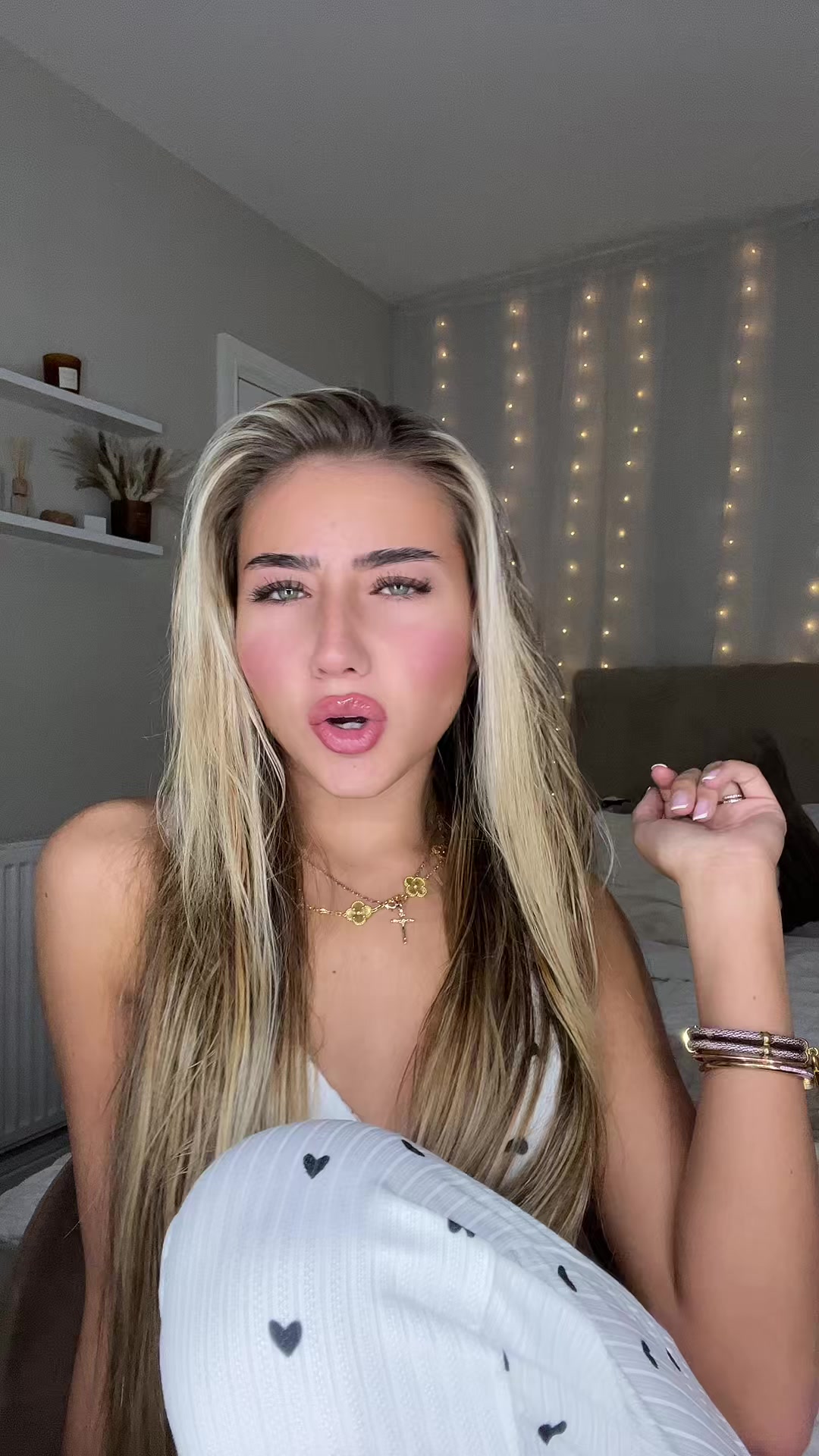 @𝐅𝐫𝐚𝐧𝐤𝐢𝐞 𝐞𝐥𝐥𝐚