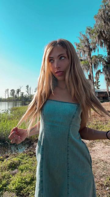@lolajean