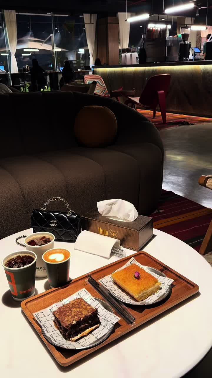 @_  Mǎhǎ 📷✨