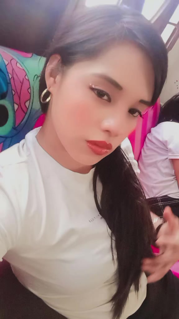 @♡◇morena◇♡