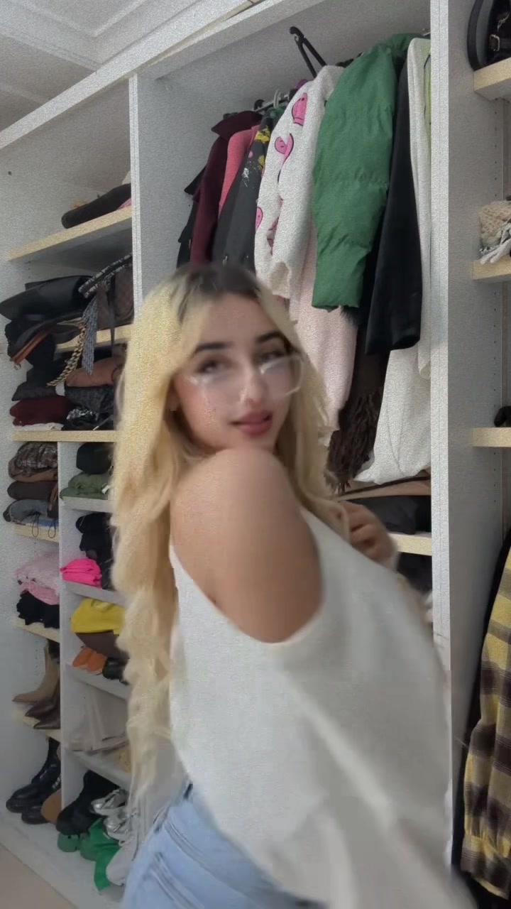@QUEEN LINAA