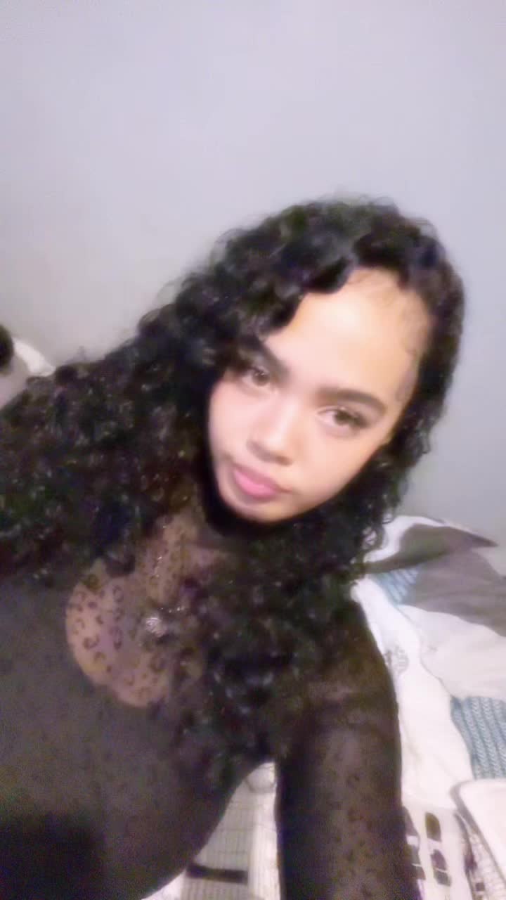 @aneeqah meyer 👸