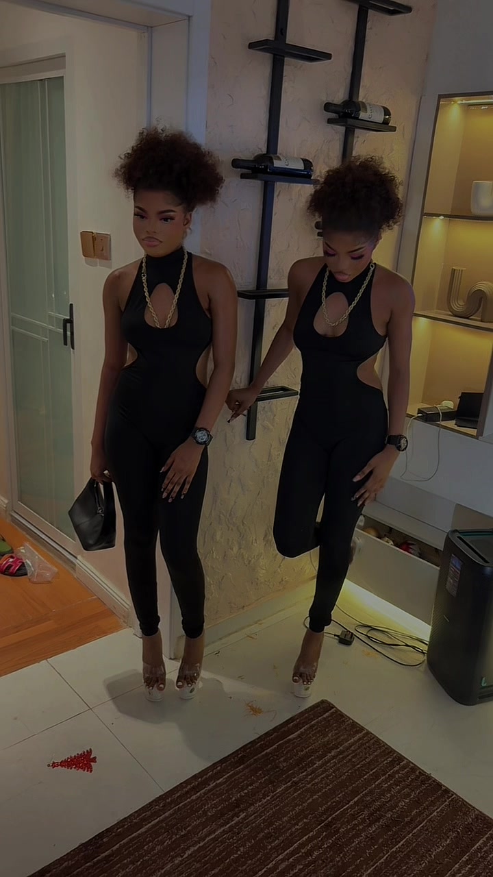 @Twinzcandy