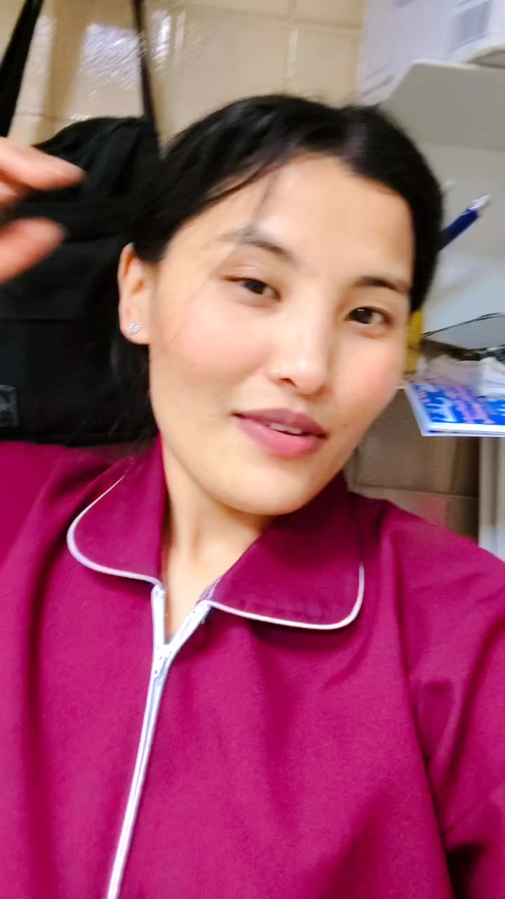 @🦋LaXmIThEeNg💫