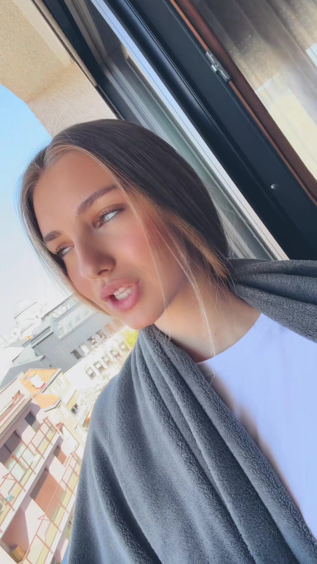 @J