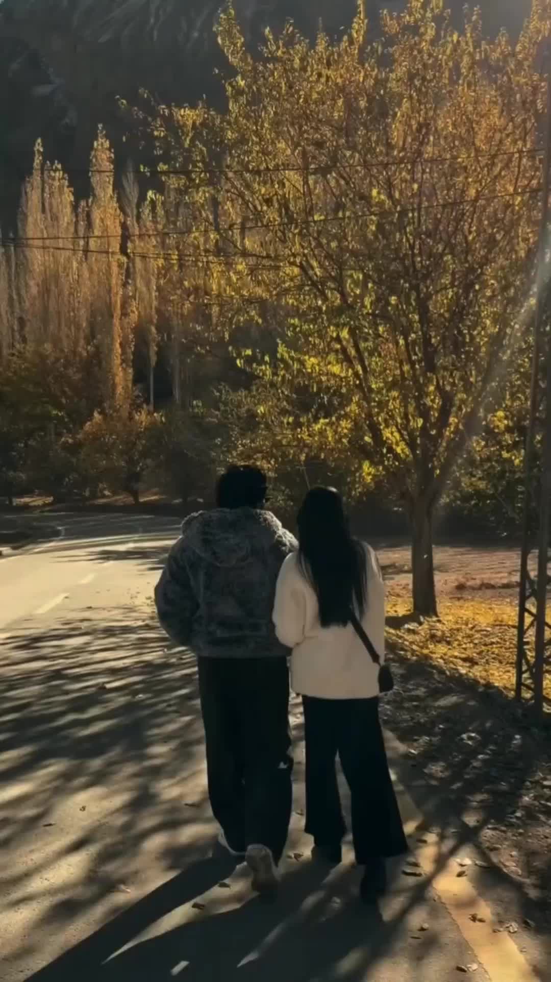@𝘚𝘈𝘘𝘐𝘐𝘉 🥀🎭