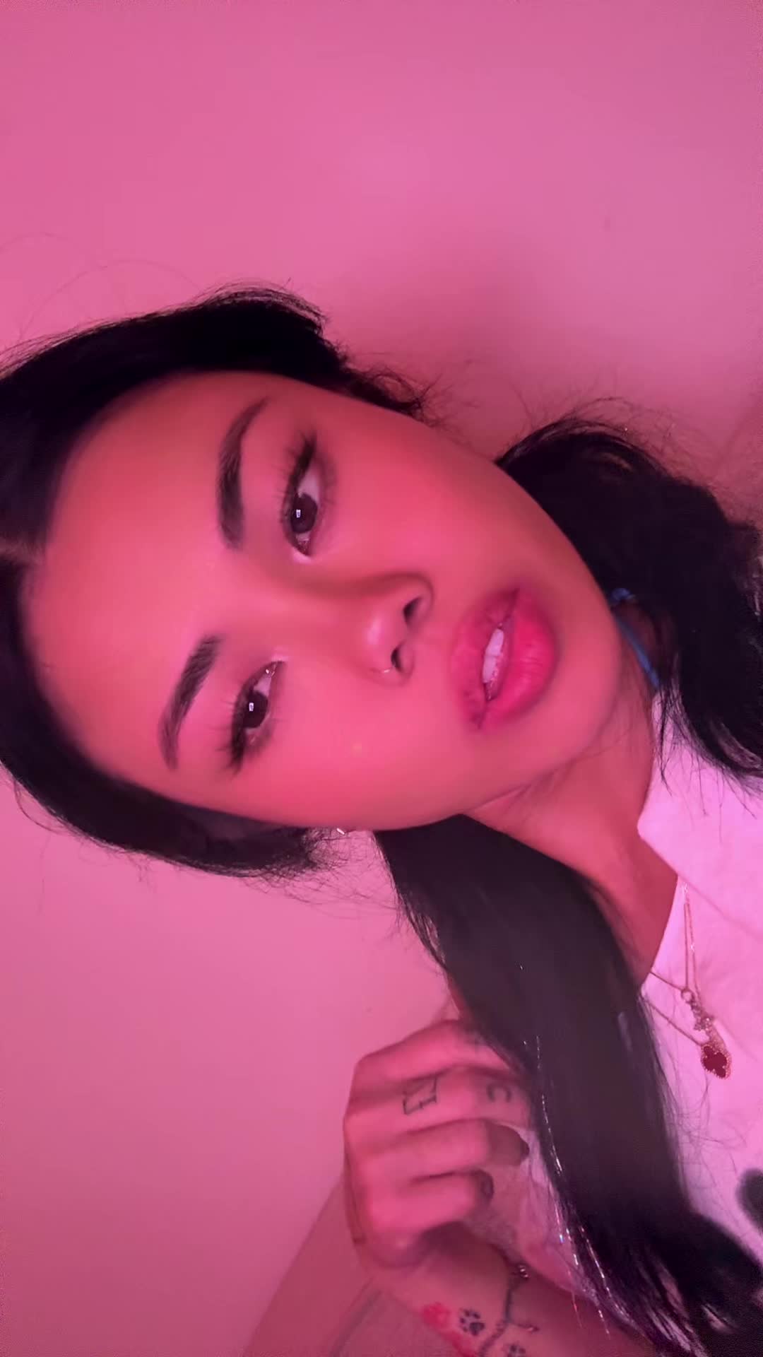 @Em