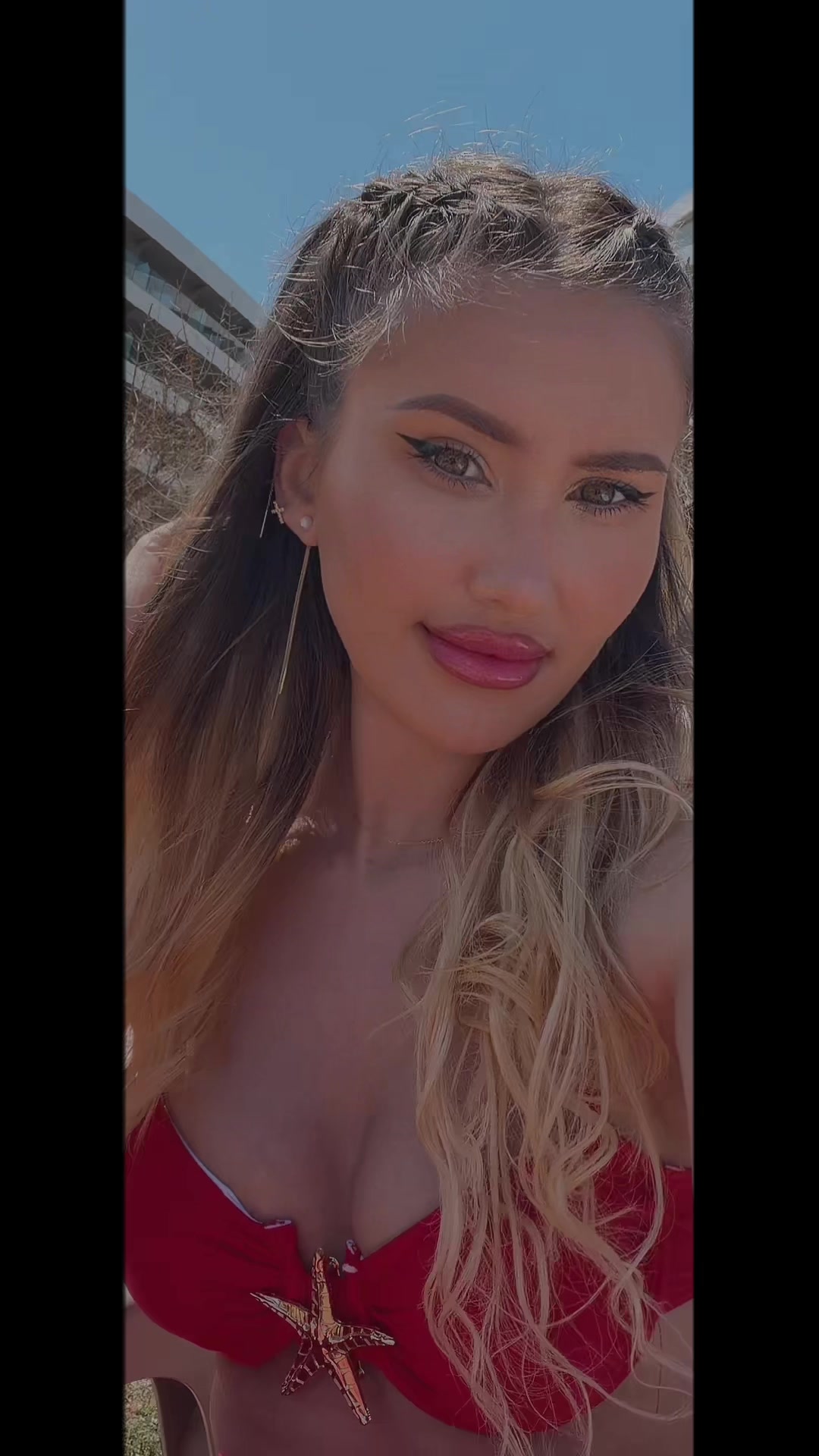 @Alexandra Radu