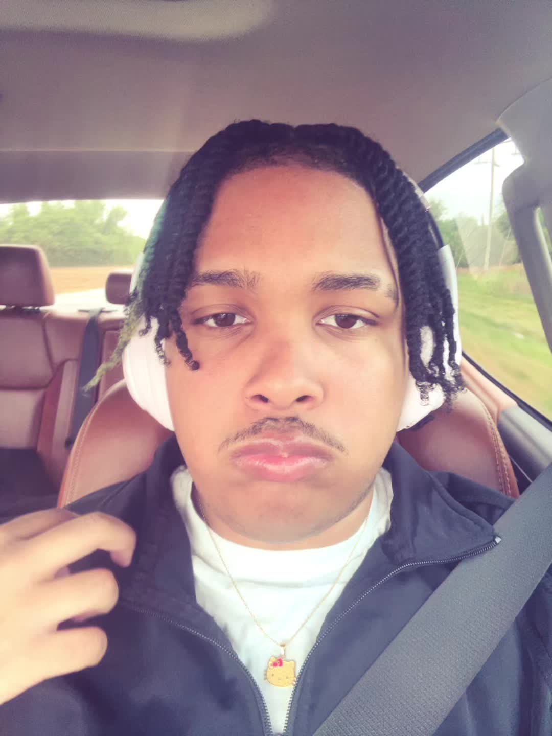 @🫩