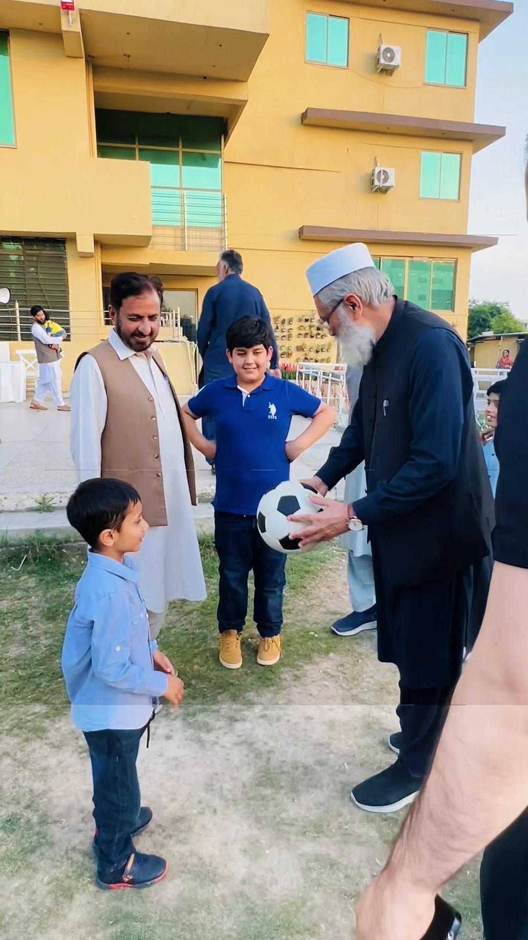 @Siraj Ul Haq