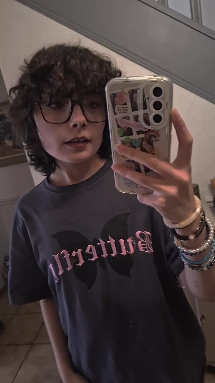 @Helena 🇷🇪