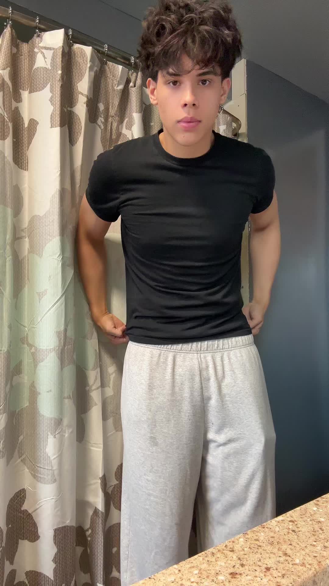 @Pregenantfurry