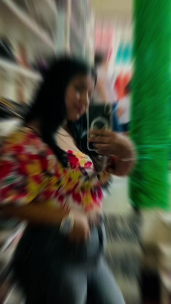 @💸🦦~𝙽̷ę&scaron;𝚝̷&oslash;𝚛̷~🏍️🦦