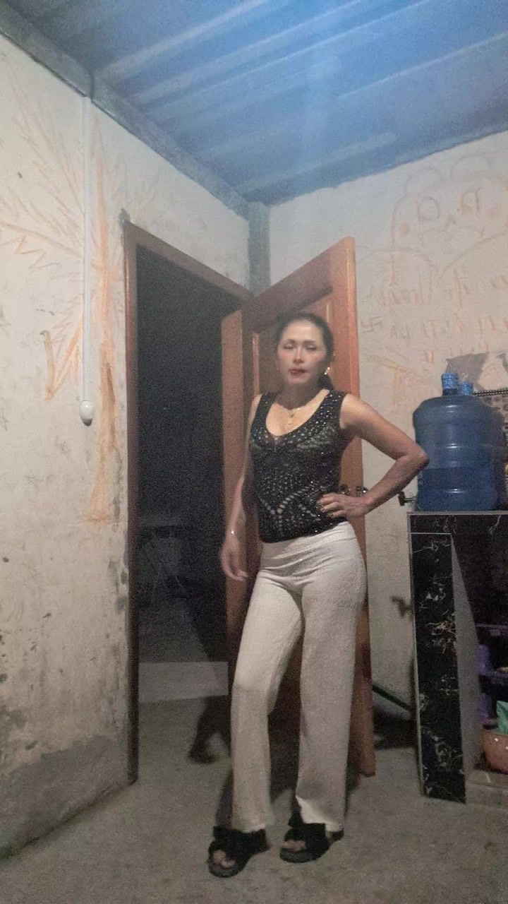 @Bella JG