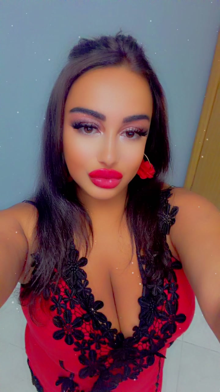 @Latoya🩶🤍