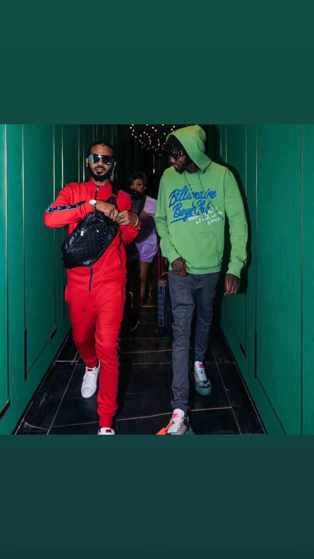 @🎭ALKALINE🛸