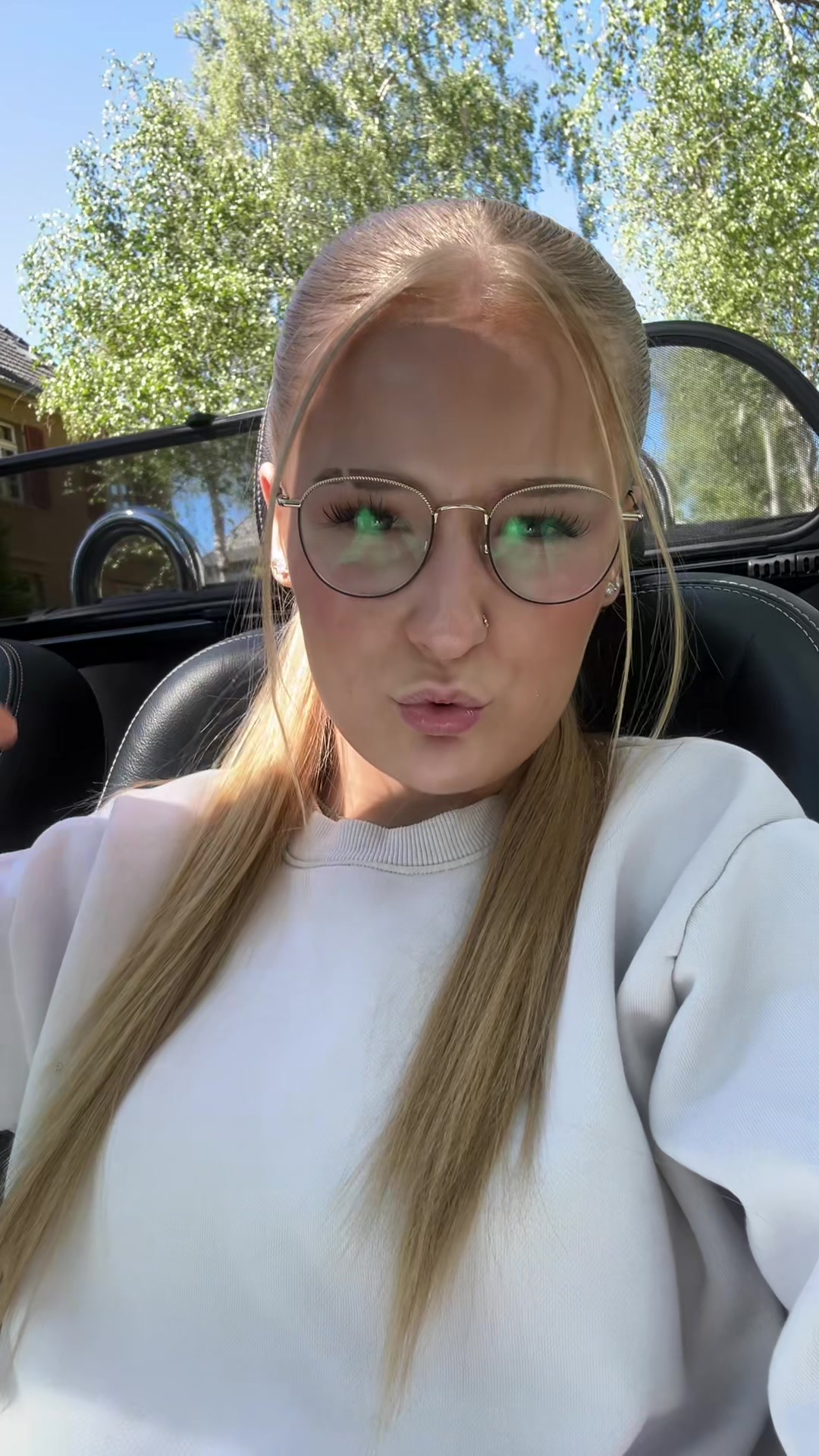 @𝒜𝓎𝓁ℯℯ𝓃