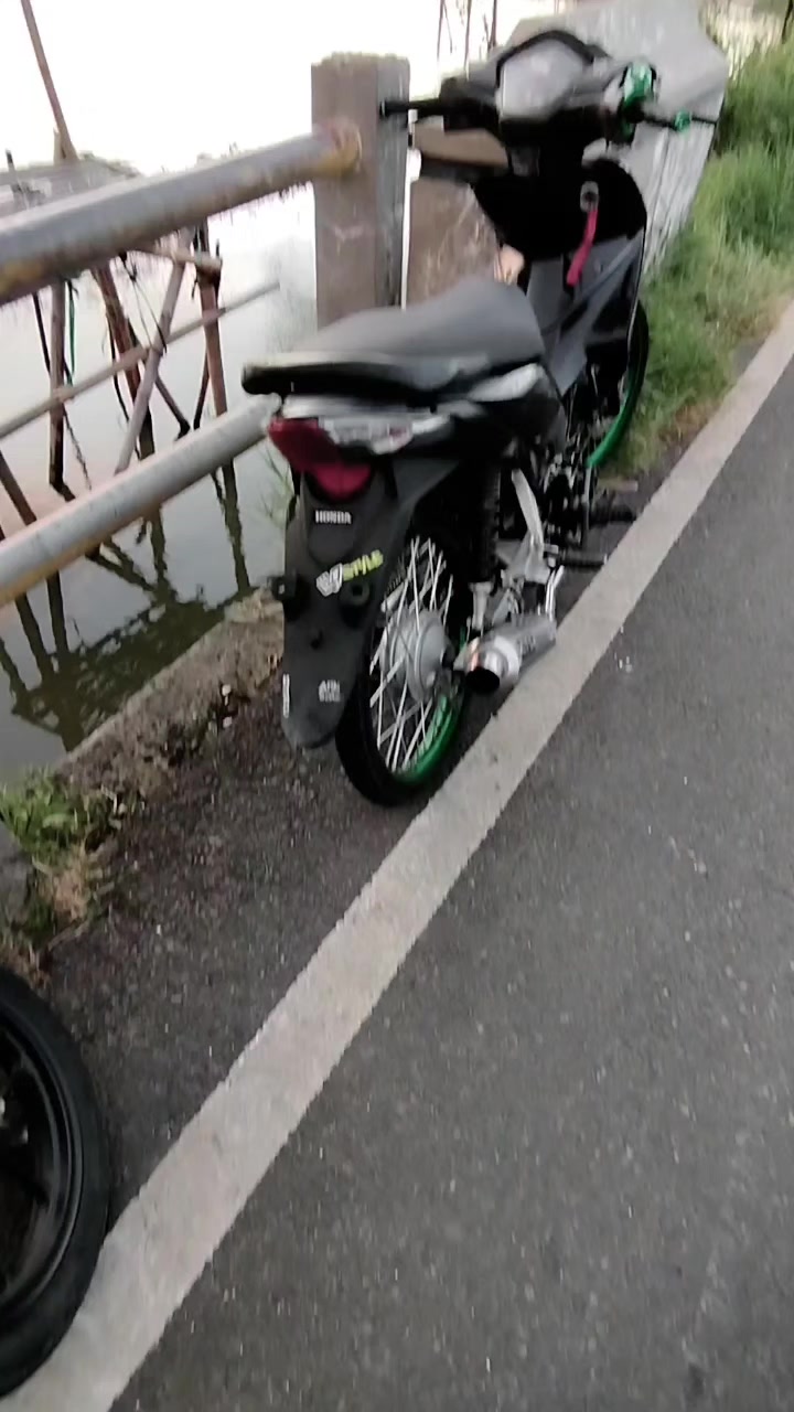 @𝑯𝒂𝒊𝒏𝒐𝒑𝒂𝒍🪐