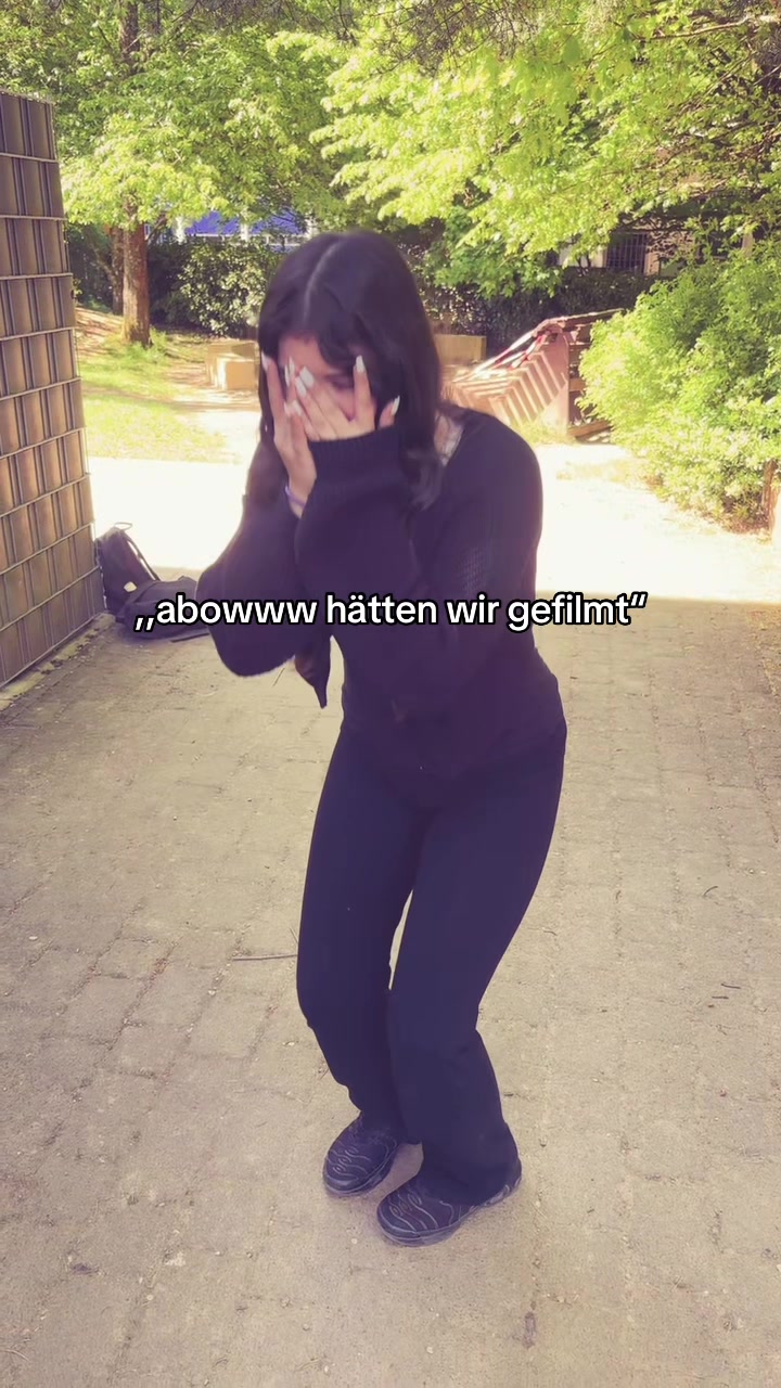 @𝑳𝒐𝒓𝒊𝒏