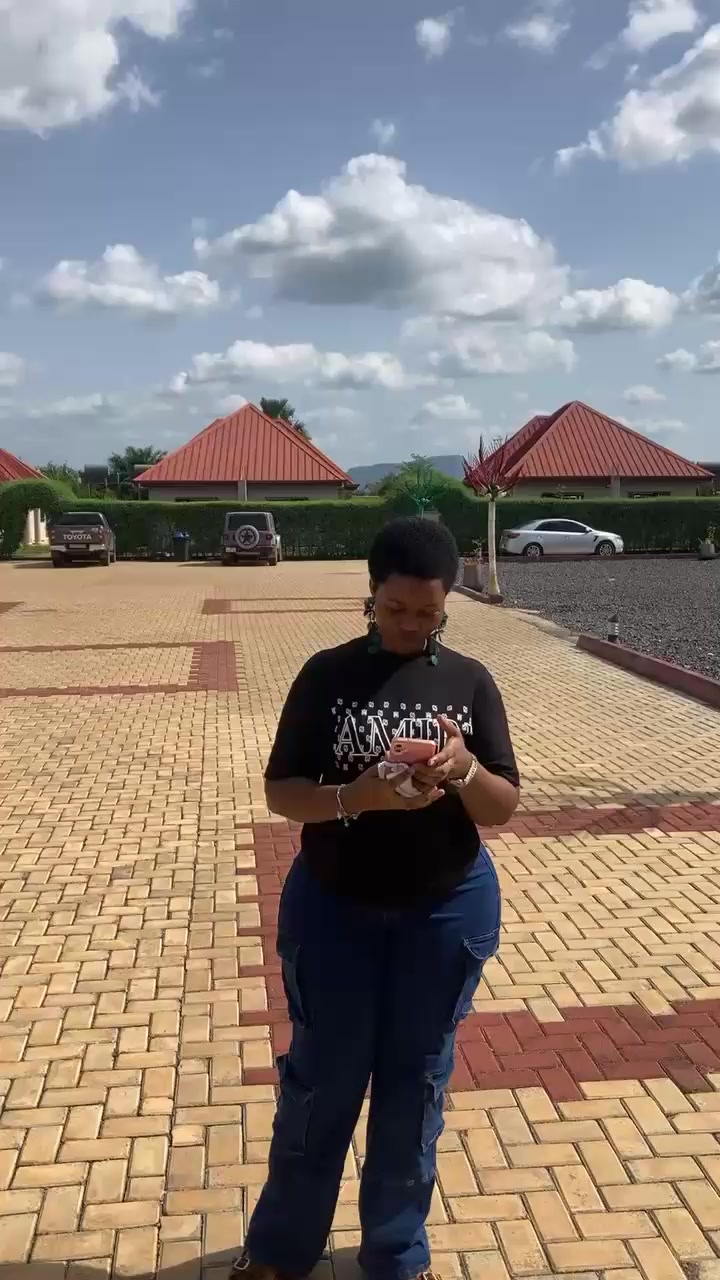 @Del🌹🦋🥰