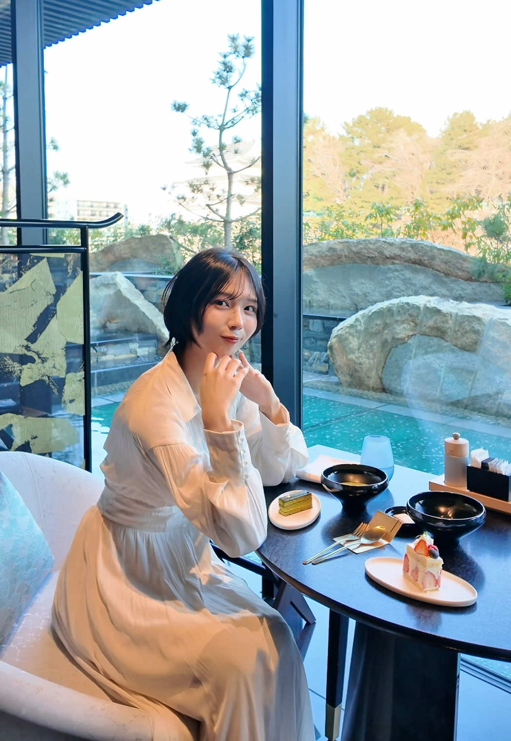 @安達玲奈