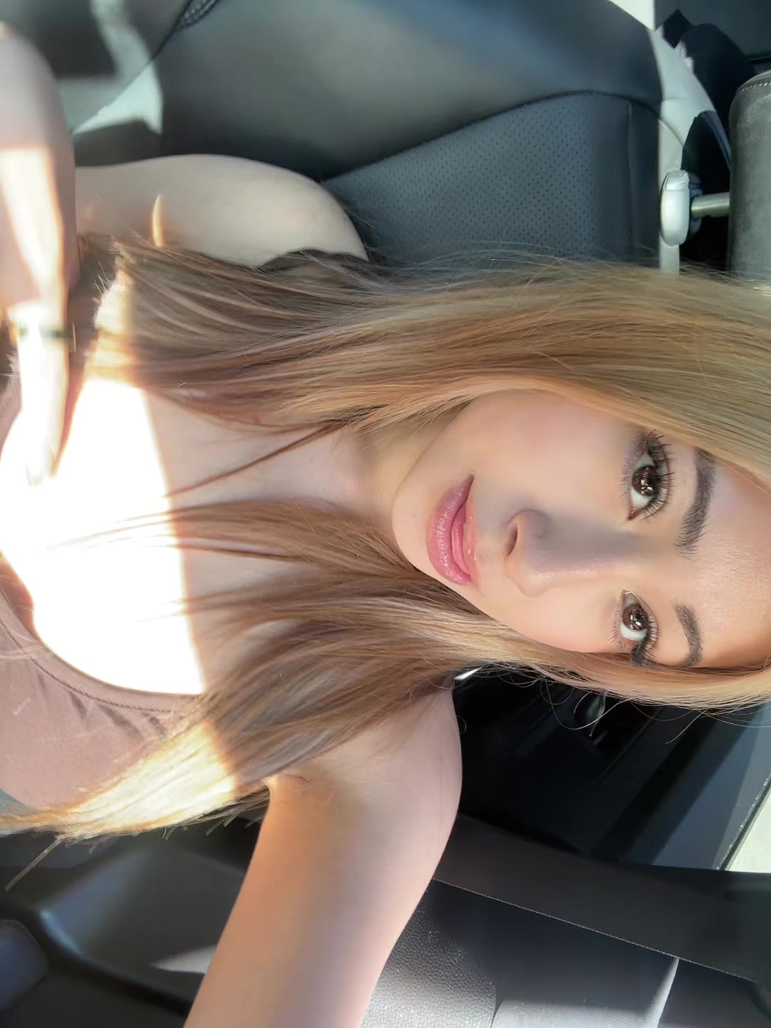 @Emiiiii