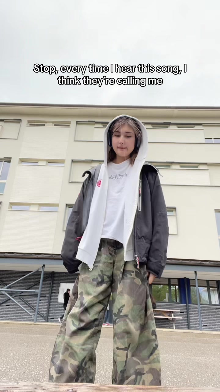 @𝓏𝑜𝓏𝑜