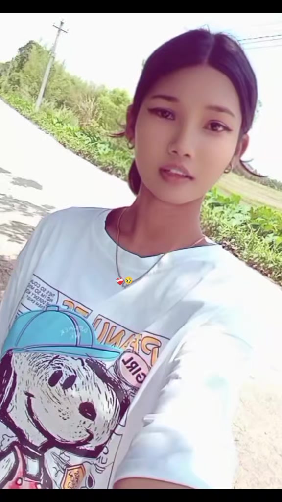 @माहा रानिᥫ᭡B