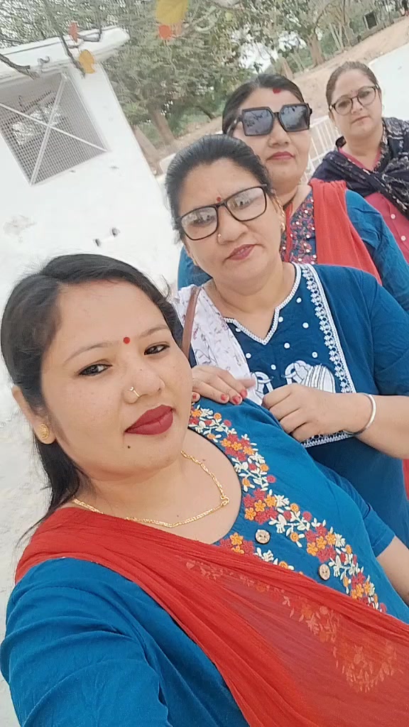 @subham sheee