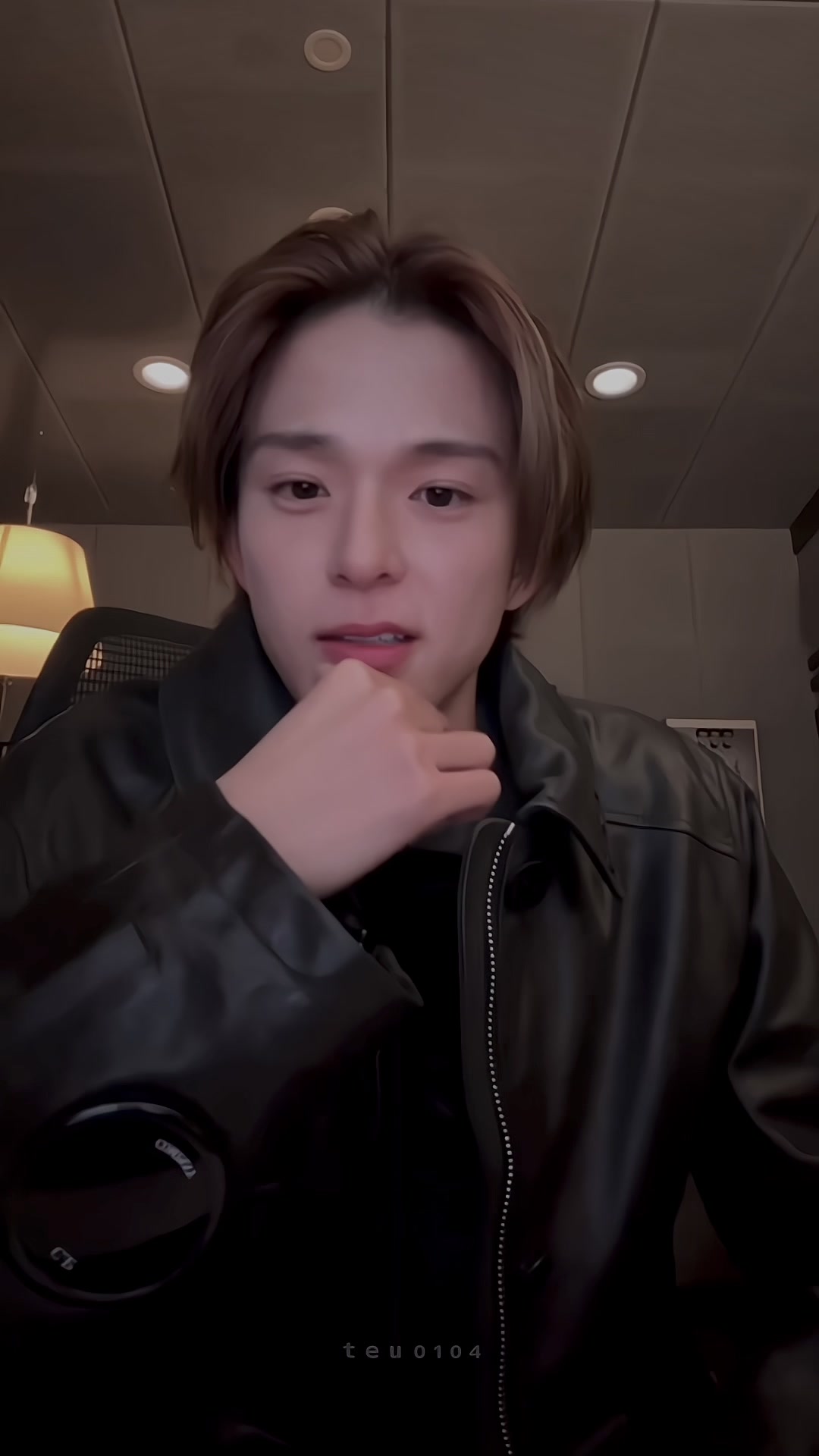 @만자