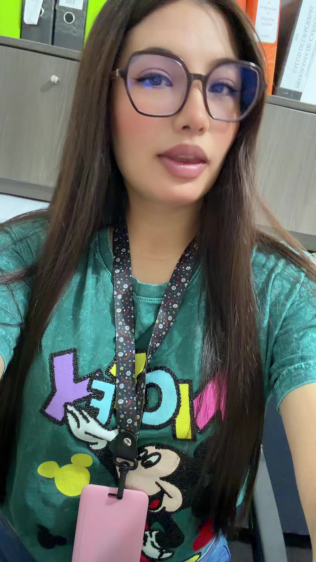 @️