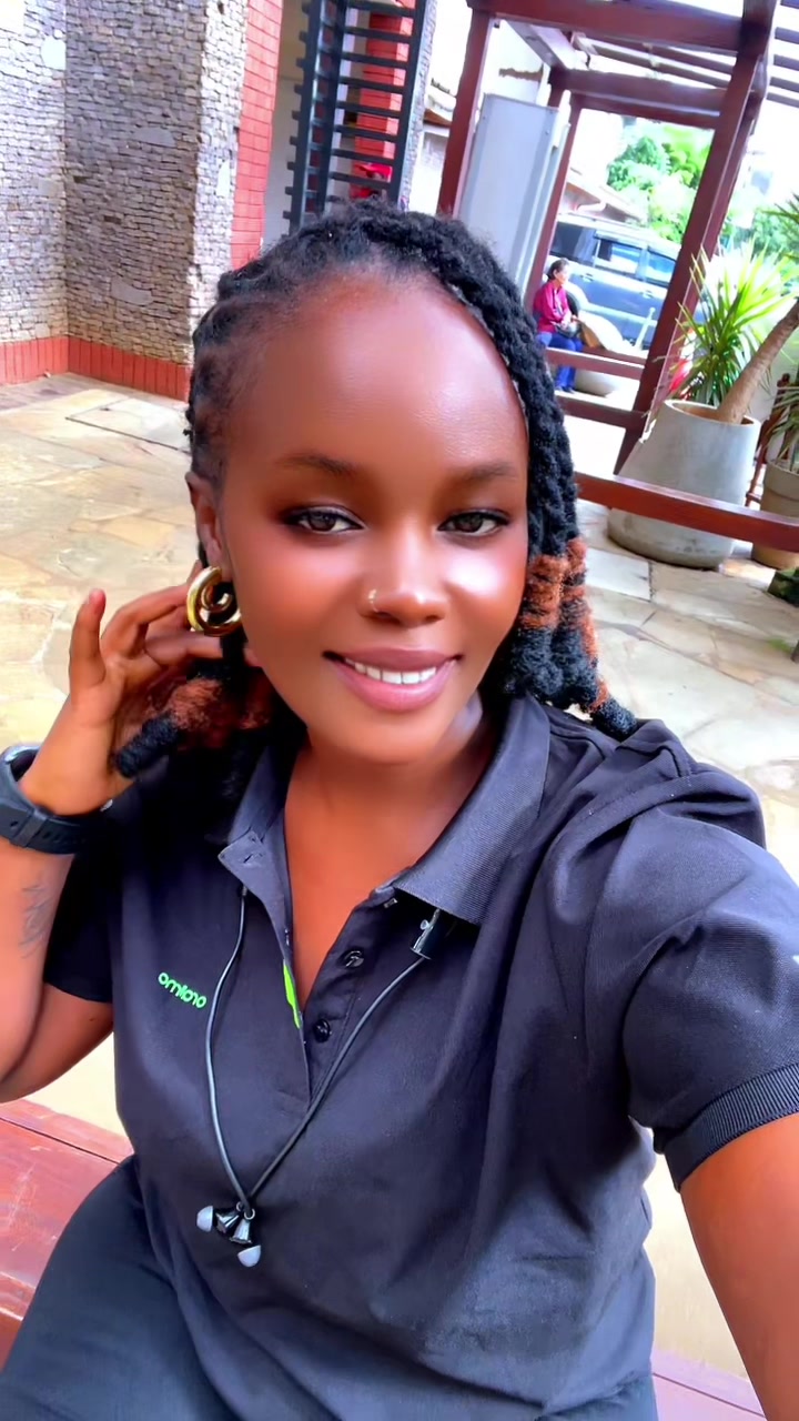 @Carol Wawira