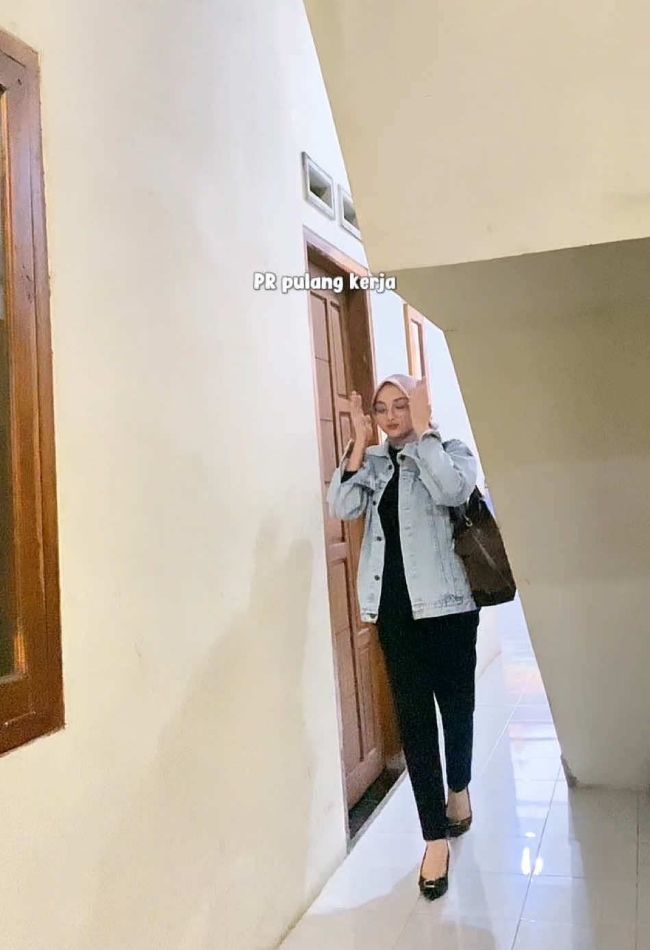 @Ayundiary~
