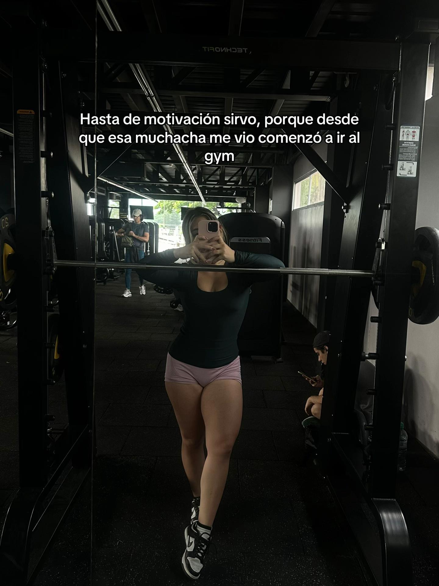 @karlarugeloficiall