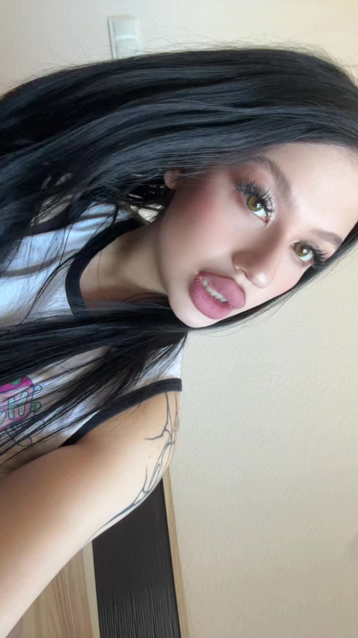 @Lolilol_l🍼