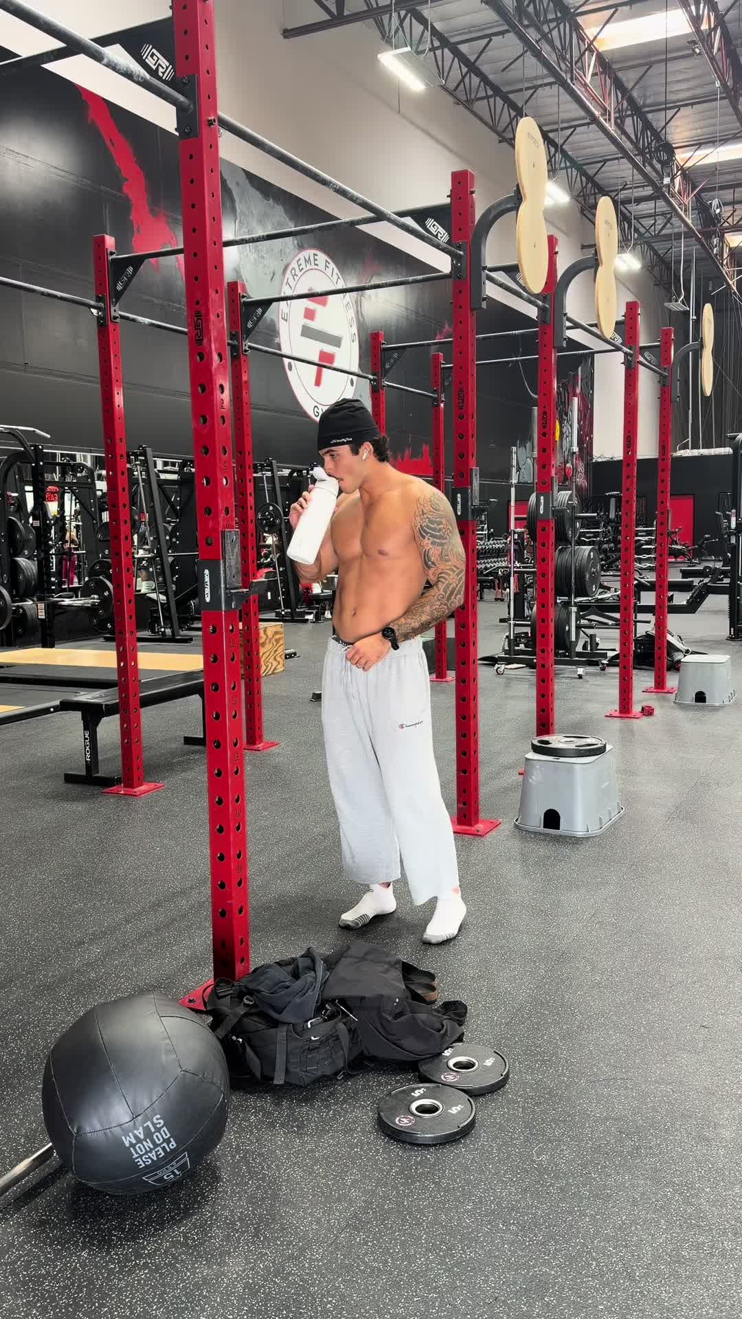 @chrisaguiilar