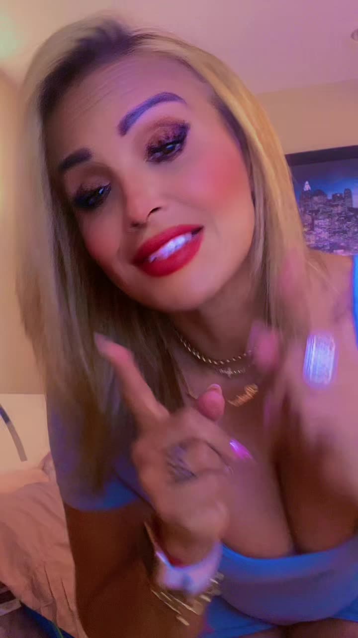 @Piedad  la  Diva
