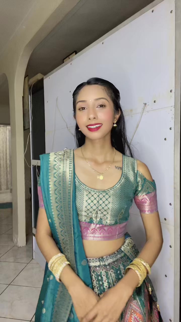 @𝒜.𝒯𝒶𝓃𝒾𝓈𝒽𝒶