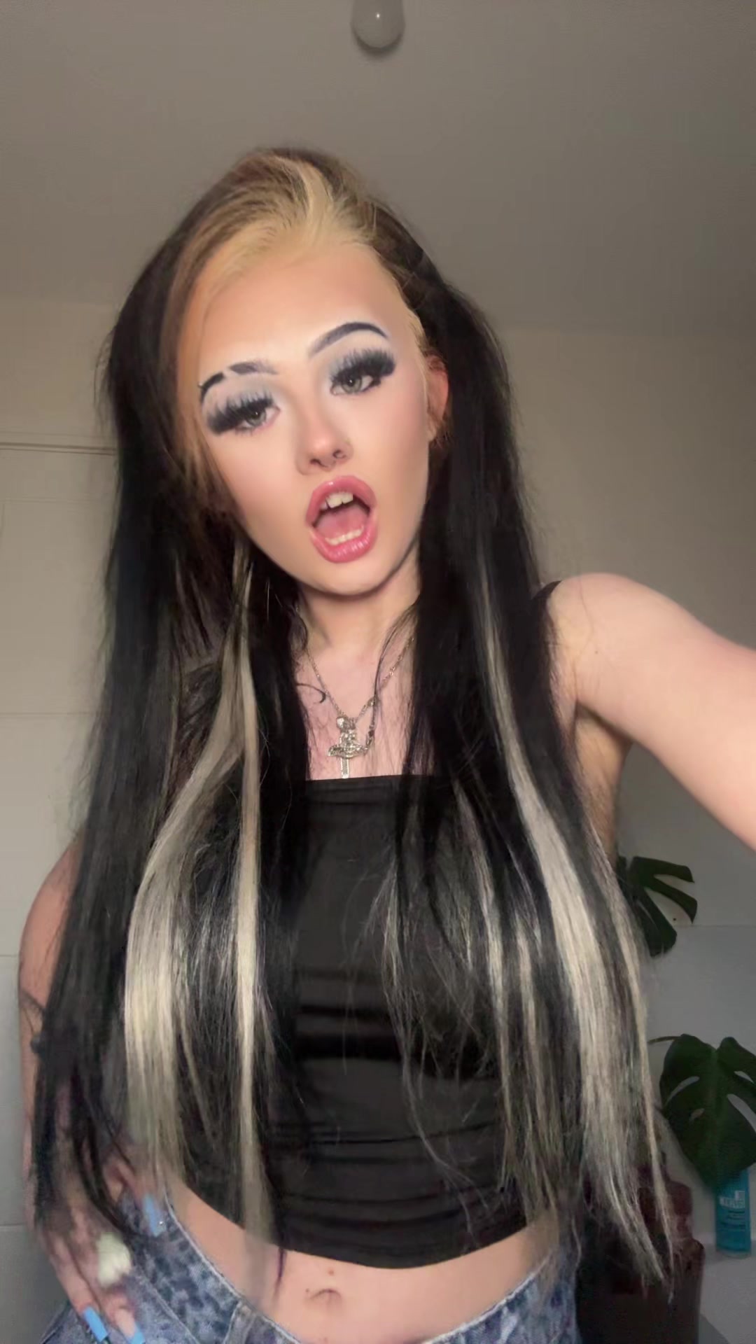 @Sophie Anna ⛓️