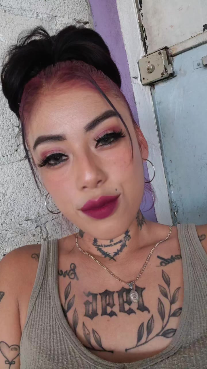 @Nallely 🦋🌺