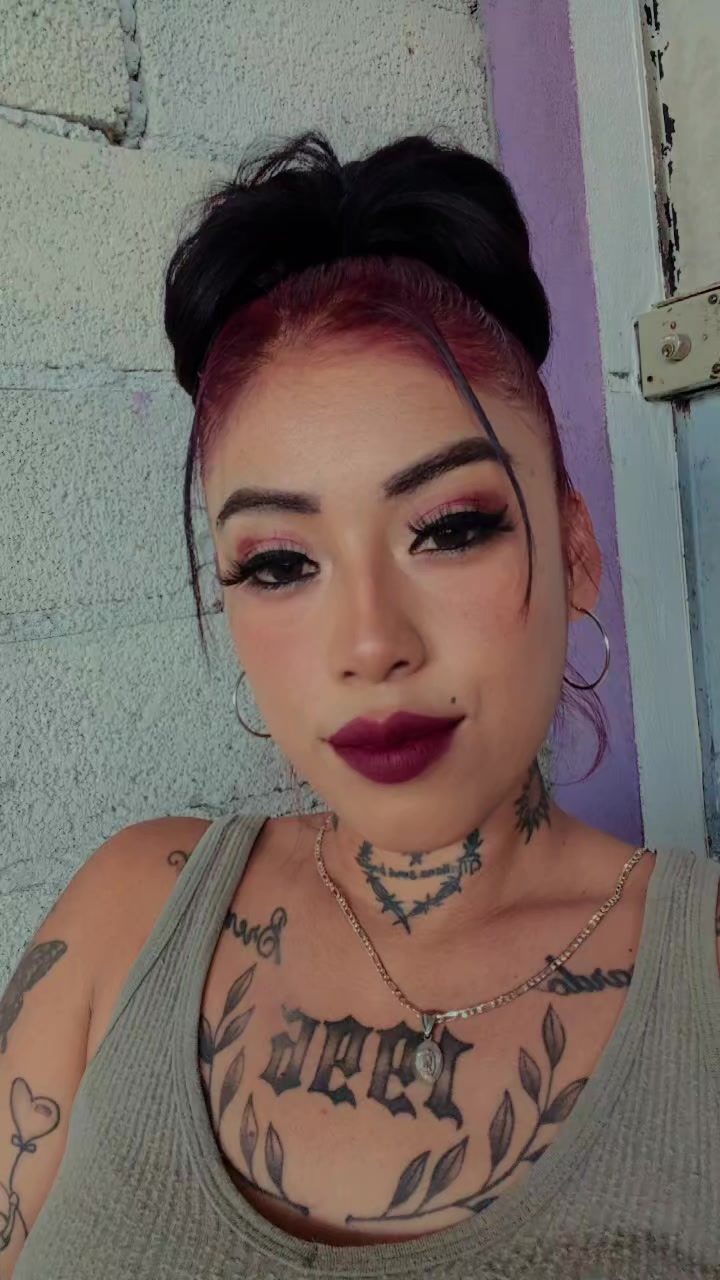 @Nallely 🦋🌺