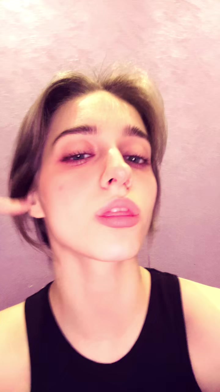 @ელენე