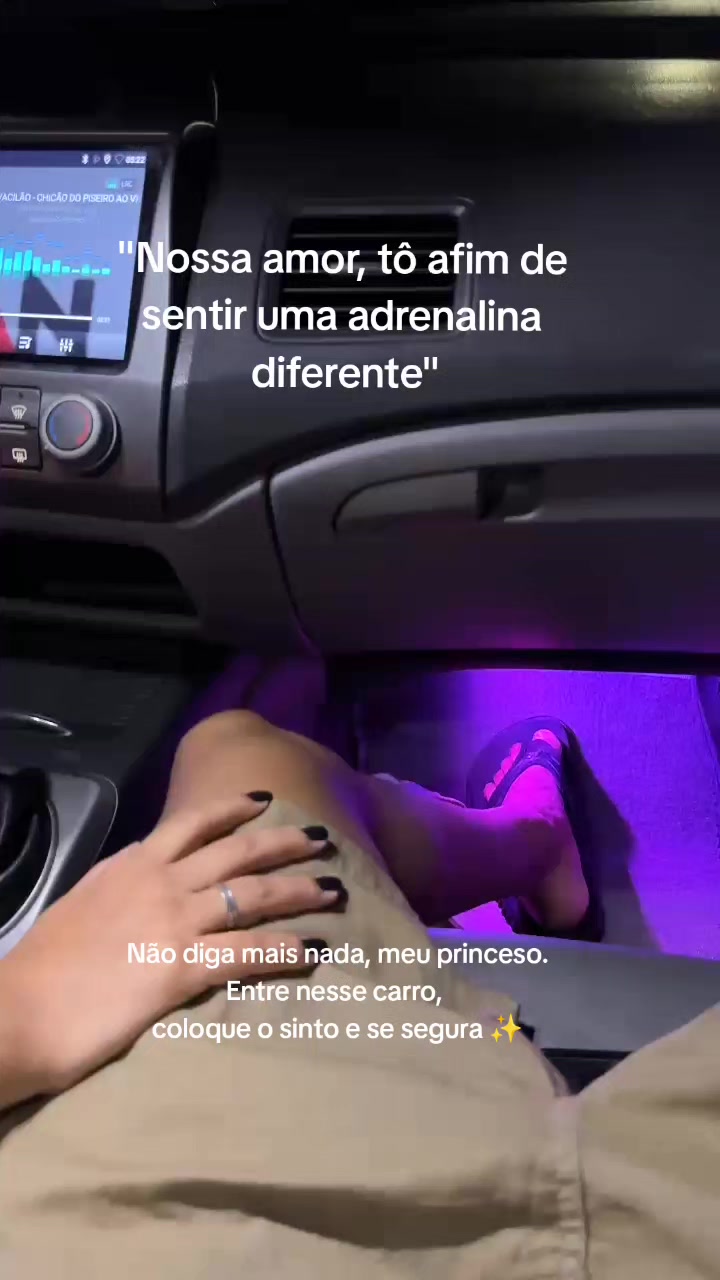 @J&uacute;llia Sales