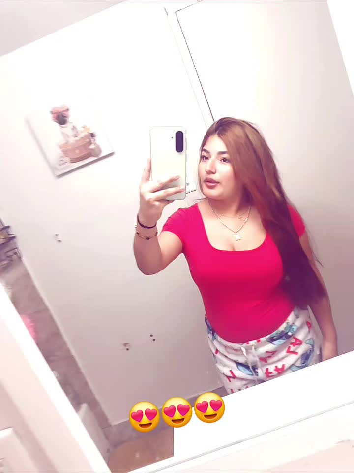 @𝒞𝒶𝓃𝒹𝓎 🍒
